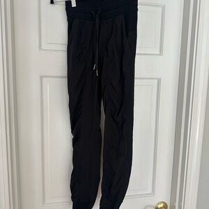 Lululemon dance studio Joggers